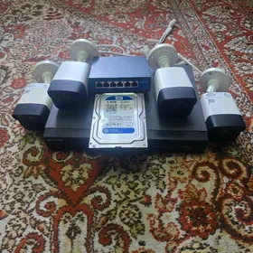 комплект HIKVISION