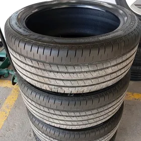 235 45 18 BRIDGESTONE yyl 0724