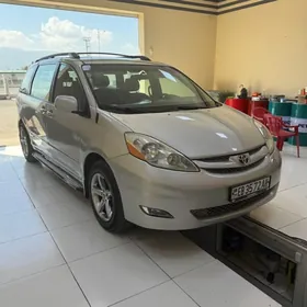 Toyota Sienna 2007