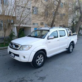 Toyota Hilux 2010