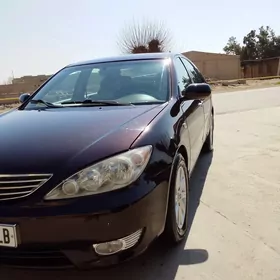 Toyota Camry 2004