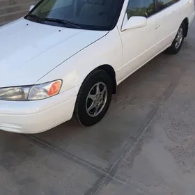 Toyota Camry 1998