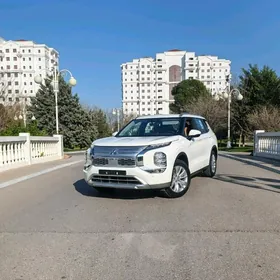 Mitsubishi Outlander 2026