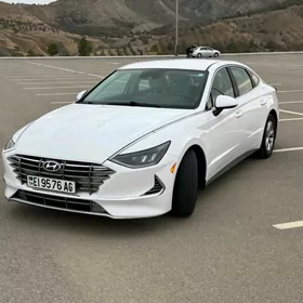 Hyundai Sonata 2021