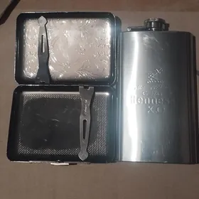 ФЛЯЖКА.  С. ПАРТСИГАРНИКОМ