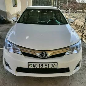 Toyota Camry 2012