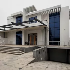 ANEW LUX KOTTEJ 720m2