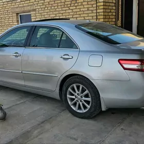 Toyota Camry 2010