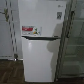 Холодильник LG