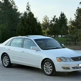 Toyota Avalon 2000