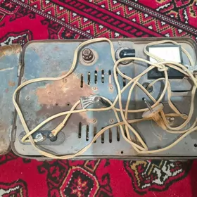 akkumlyator zaryatnik