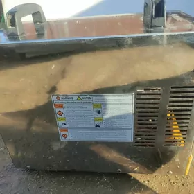 tok köpeldýan suwarka