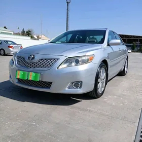 Toyota Camry 2010