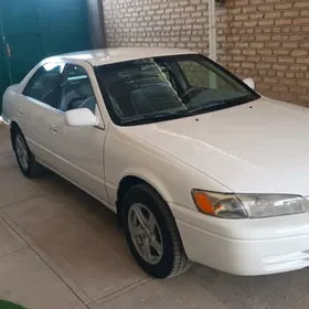 Toyota Camry 1997