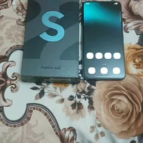 Samsung S22  8/128