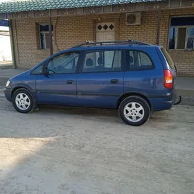 Opel Zafira 2002