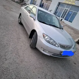 Toyota Camry 2005