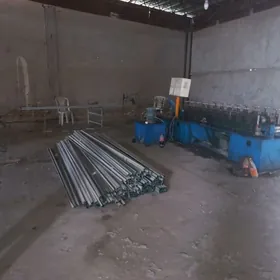 U we J profil çykarýan stanok