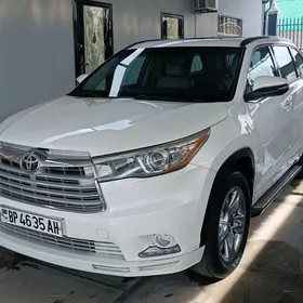 Toyota Highlander 2015