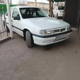 Opel Vectra 1990