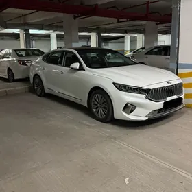 Kia Cadenza 2020