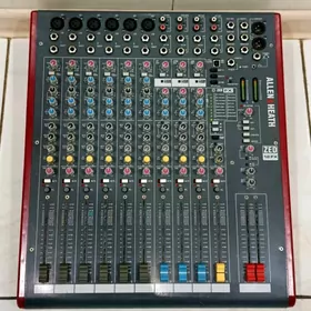 Allen & Heath ZED12FX pult