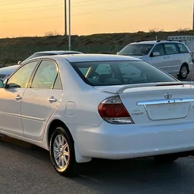 Toyota Camry 2005
