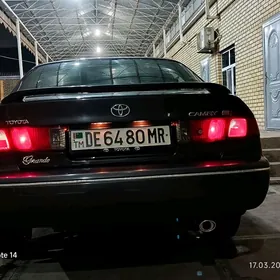 Toyota Camry 2001