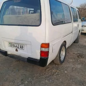 Toyota Hiace 1995