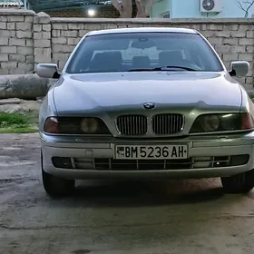 BMW E39 1998