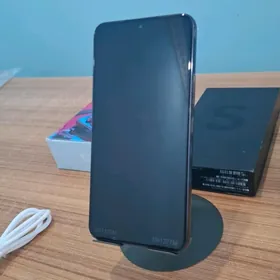 Samsung Galaxy S22 {8/128 Gb}