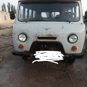 UAZ 2206 1999