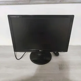 LG Manitor 19