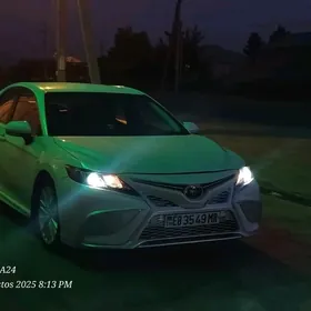 Toyota Camry 2022
