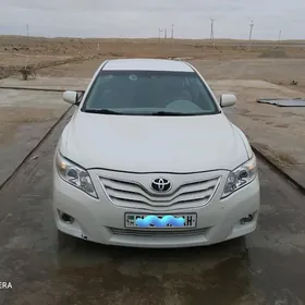 Toyota Camry 2010