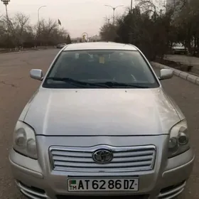 Toyota Avensis 2005