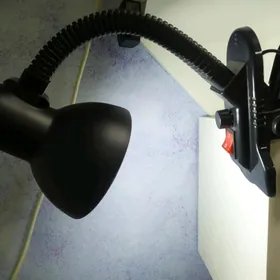 настольная лампа