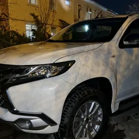 Mitsubishi Montero Sport 2019