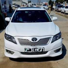 Toyota Camry 2010