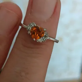 Gyzyl yaly kumus yuzuk