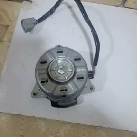 Carolla wentilyator motorchik