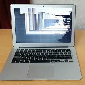 MacBook AIR 2011