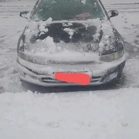 Mitsubishi Galant 2000