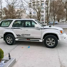 Toyota 4Runner 2000