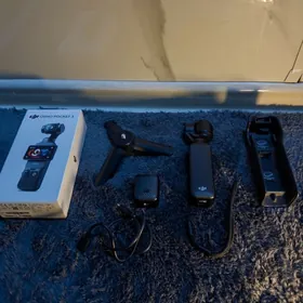 DJI Osmo Pocket 3