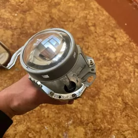 лупа ксенон