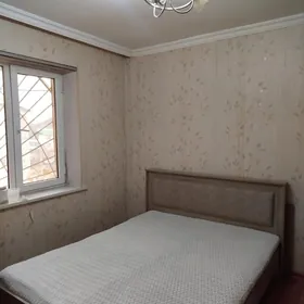 двухспальная кровать