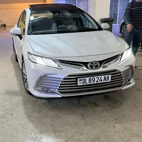 Toyota Camry 2023