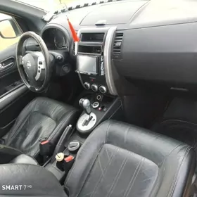 Nissan X-Trail 2011