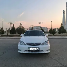 Toyota Camry 2005